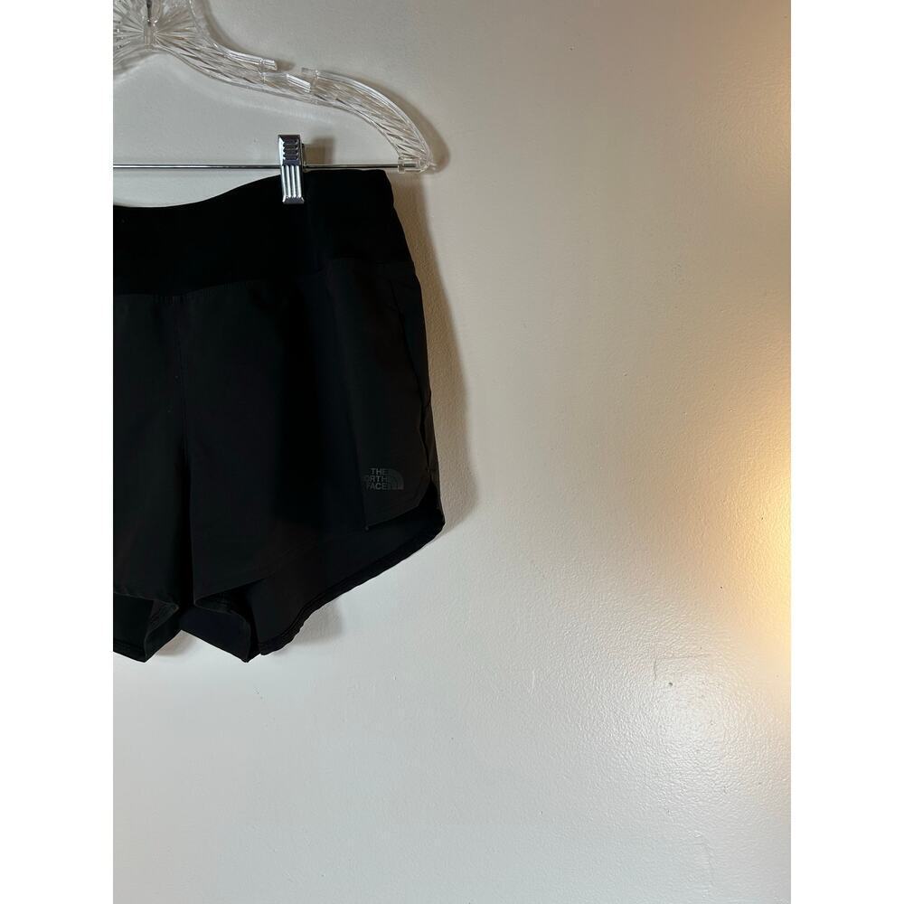 THE NORTH FACE Women’s Athletic Shorts / Size: Medium - Picture 4 of 9